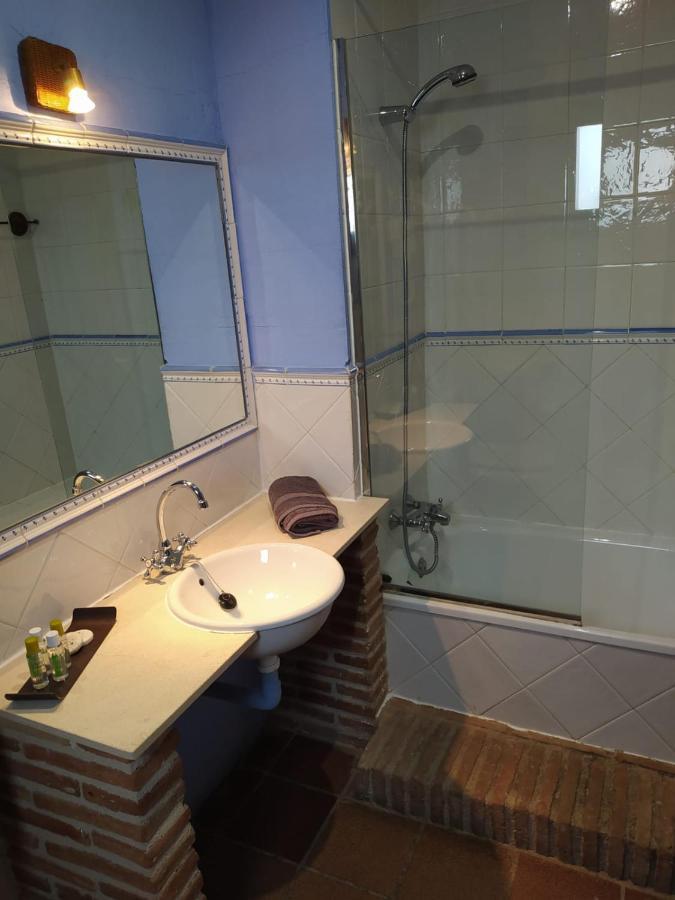 Hita Spa La Cueva Del Agua מראה חיצוני תמונה